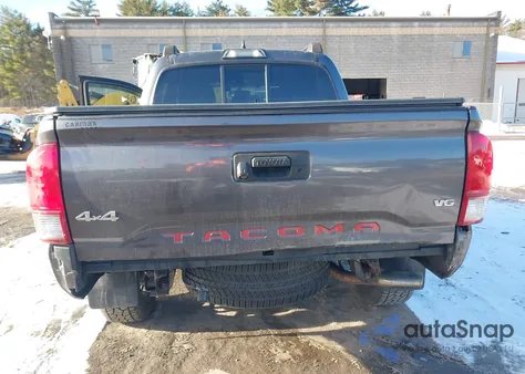 2016 Toyota Tacoma Trd Sport z USA, uszkodzony, nr VIN 5TFCZ5AN9GX004589